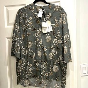 MaxMara button shirt size 4